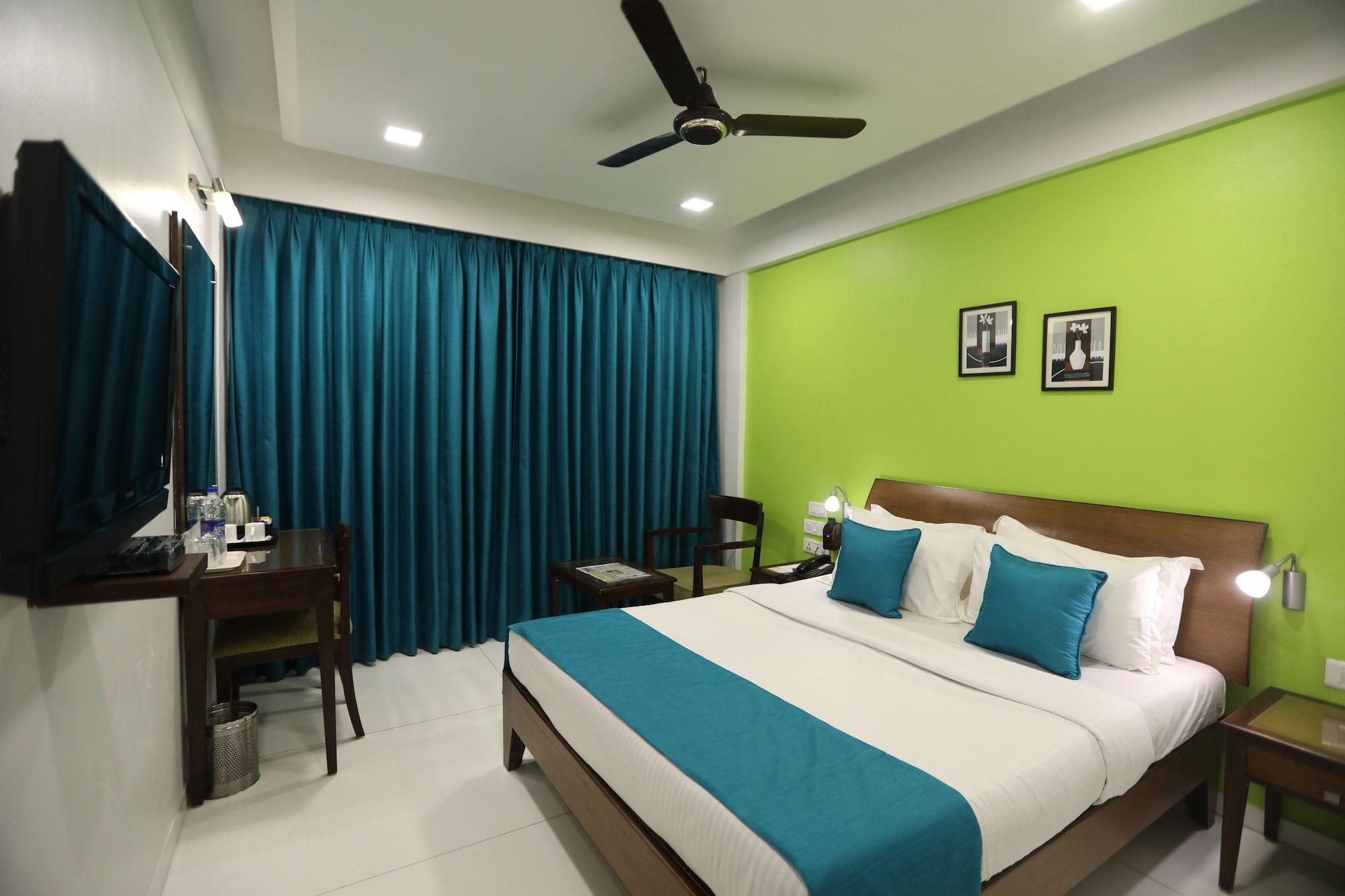 Citizen Hotel Мумбаи Экстерьер фото
