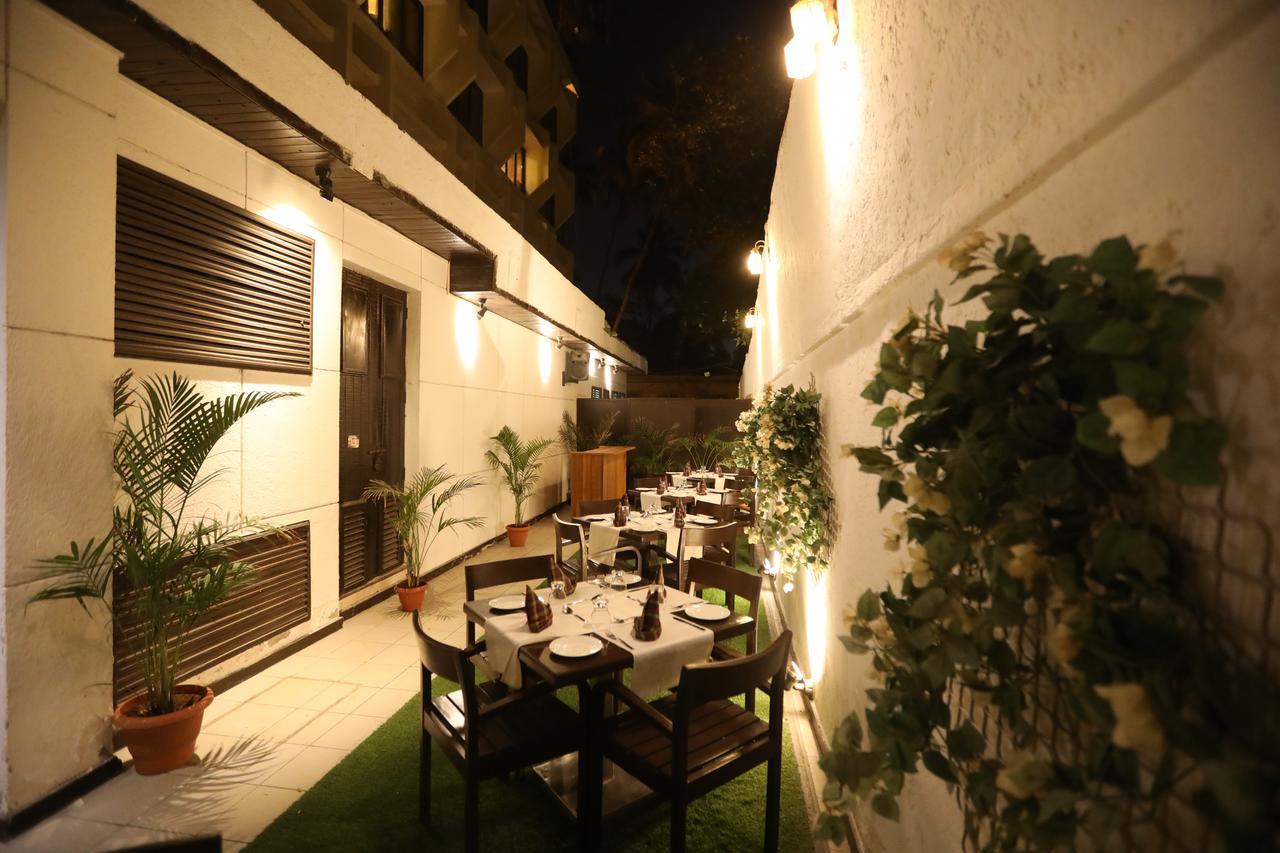 Citizen Hotel Мумбаи Экстерьер фото